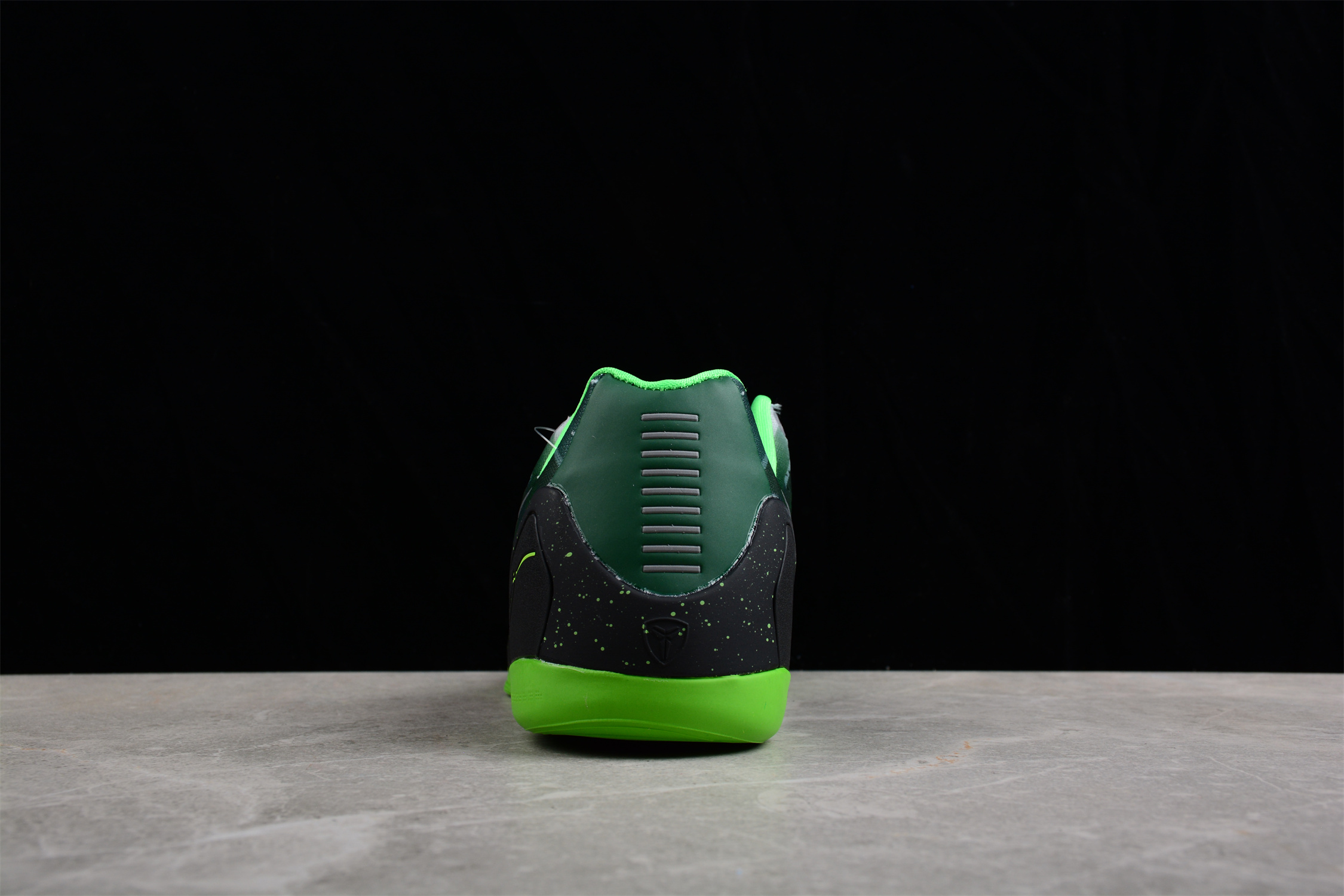 Nike Kobe 9 Elite Low Green Monster